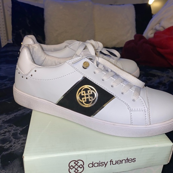 Shoes - Daisy Fuentes Sneakers